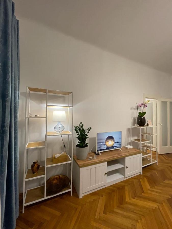 Cityviews Apartment Cluj Ngoại thất bức ảnh